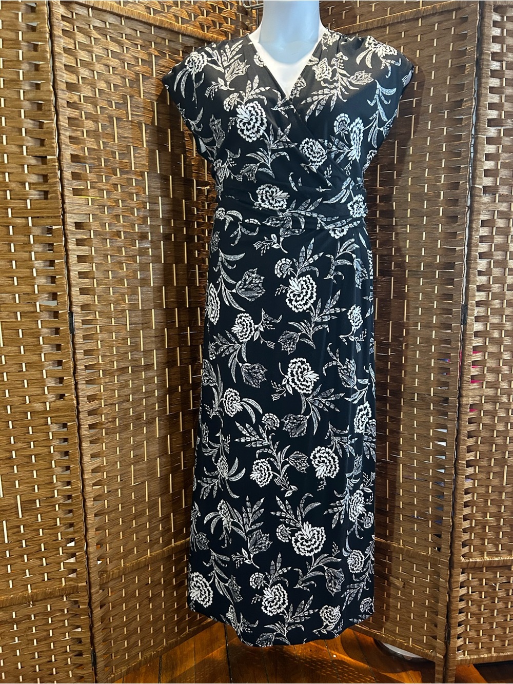 Lands End Black White Floral Faux Wrap Dress Maxi Stretch Pima Cotton L